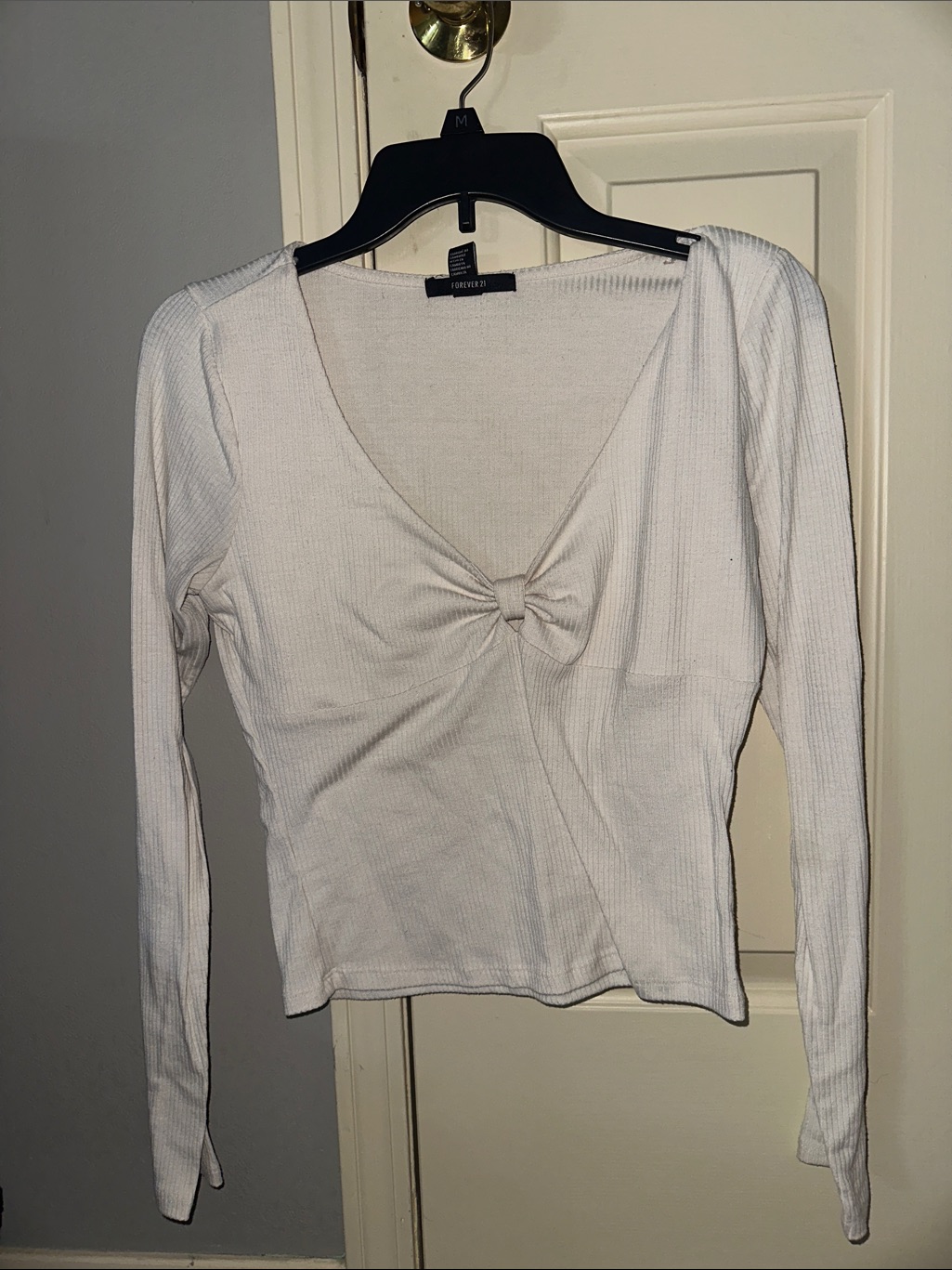 Forever 21 Cream Ribbed Knot-Front Long Sleeve Top